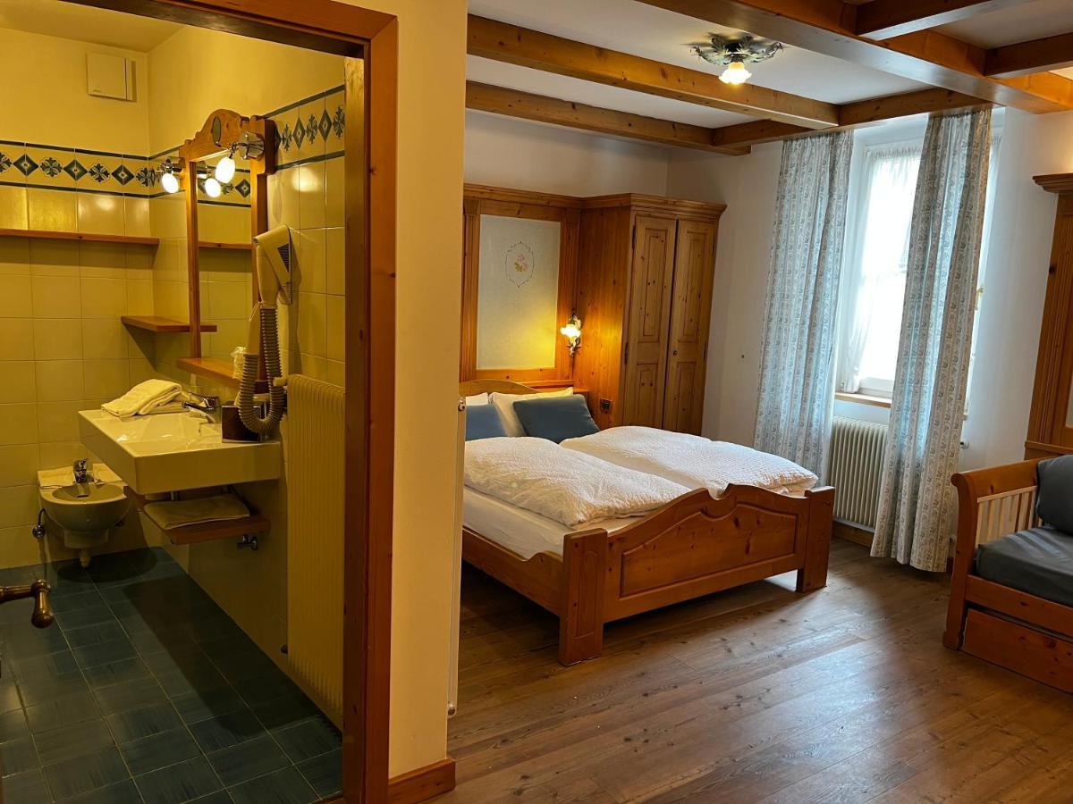 Kaiserkrone Charming Retreat Dimaro Exterior foto